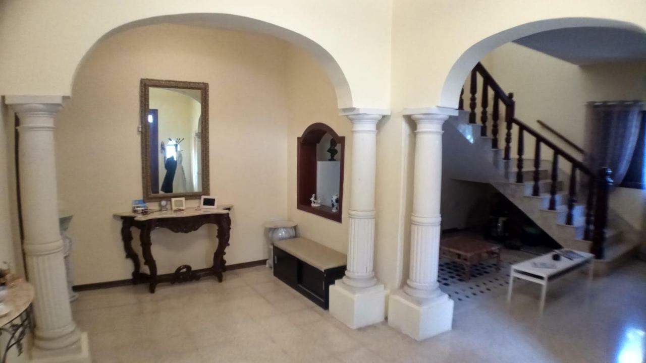 Corner Townhouse 1Km From University Msida Extérieur photo